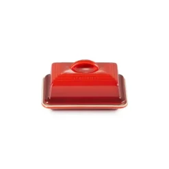 LE CREUSET Beurrier Céramique avec Couvercle Cerise