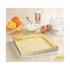 DE BUYER Carré perforé L. 8 cm de L'école Valrhona par