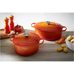 New LE CREUSET Cocotte en Fonte Ovale 29 cm Volcanique Signature