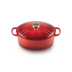 Outlet LE CREUSET Cocotte en Fonte Ovale 27 cm Cerise Signature