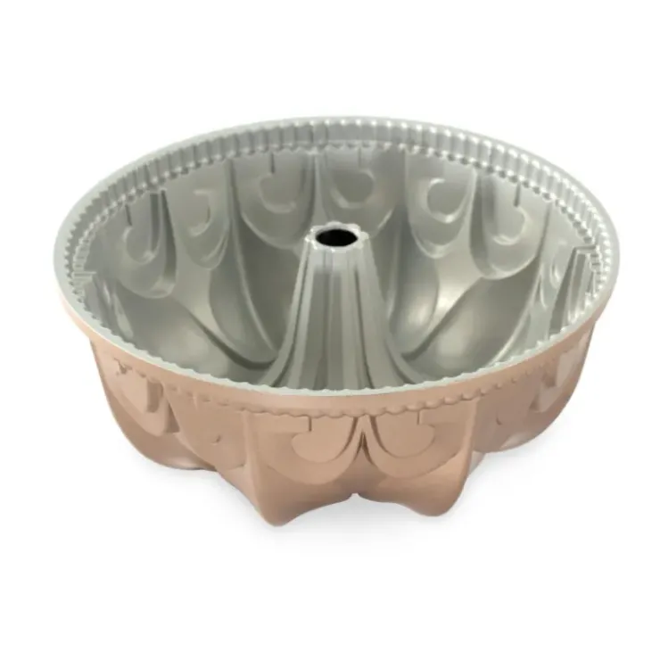 Sale NORDIC WARE Moule à Gâteau Bundt Fleur de Lys Toffee