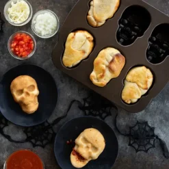 Hot NORDIC WARE Moule à Gâteaux Têtes de Mort (x6) Bronze