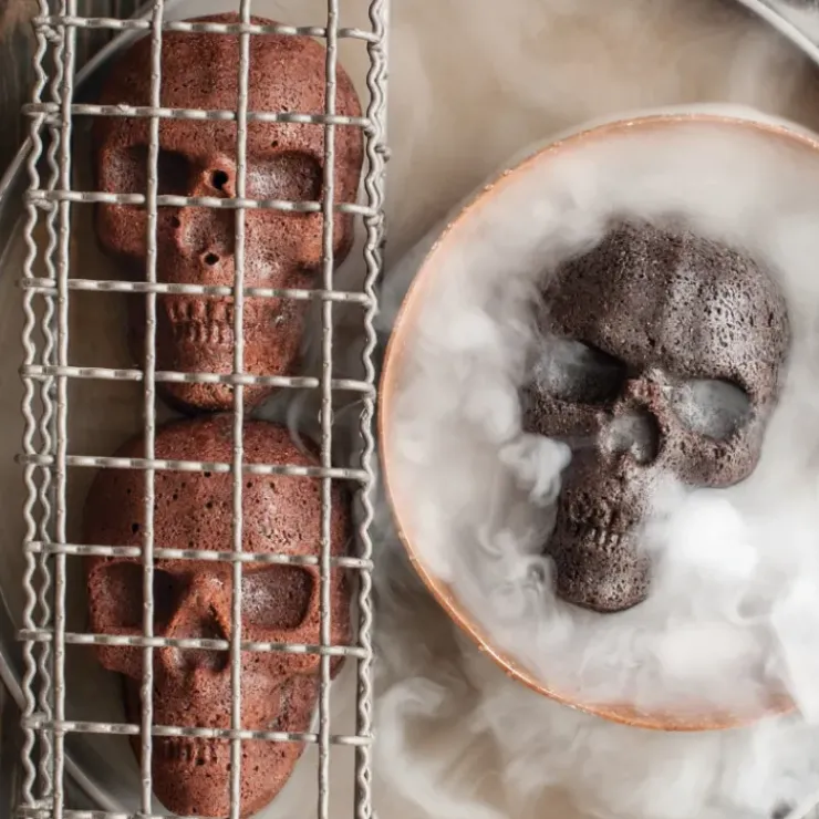 Hot NORDIC WARE Moule à Gâteaux Têtes de Mort (x6) Bronze