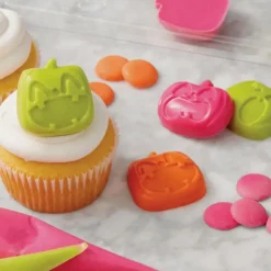 Clearance WILTON Moule Chocolat Citrouilles (x12)