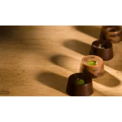 Clearance CHOCOLATE WORLD Moule Chocolat Cylindre avec Gravures 31 mm (x21)