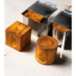 Hot PAVONI Moule Inox Croissant Géométrique Cube 6 x H 6 cm