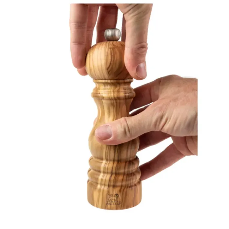 PEUGEOT Moulin à Poivre Paris 18 cm Bois Olivier