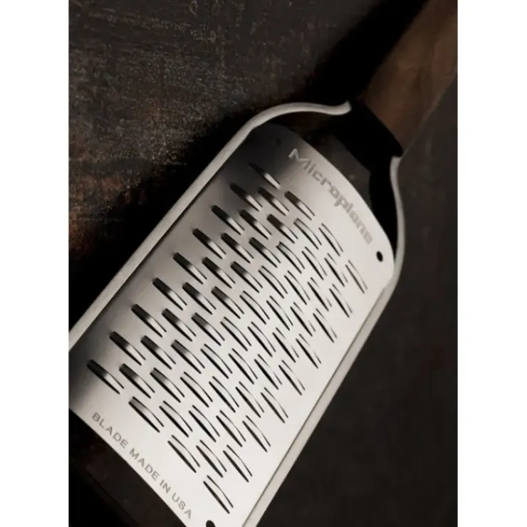 MICROPLANE Râpe Double Tranchant Master Manche en Bois