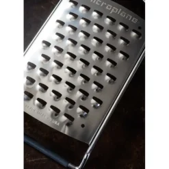 Clearance MICROPLANE Râpe Ultra Gros Grains Gourmet Noir