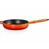 Outlet LE CREUSET Sauteuse en Fonte 28 cm Volcanique avec Manche en Bois Signature