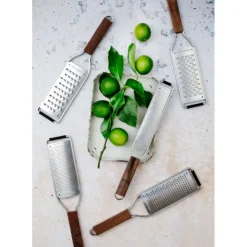 Outlet MICROPLANE Zesteur Master Manche en Bois