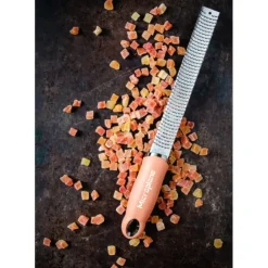 Outlet MICROPLANE Zesteur Premium Classic Orange Cannelle